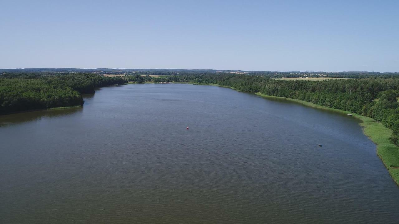 Domki Nad Jeziorem Dąbrówno エクステリア 写真